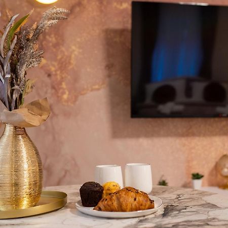 Cosy&Private,30Sec Walk To Mainsquare, Heart Of Zagreb Apartment Bagian luar foto