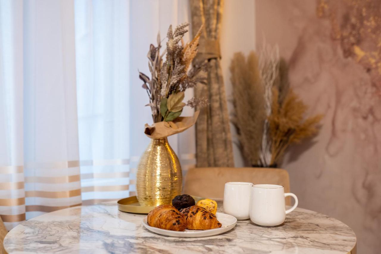 Cosy&Private,30Sec Walk To Mainsquare, Heart Of Zagreb Apartment Bagian luar foto
